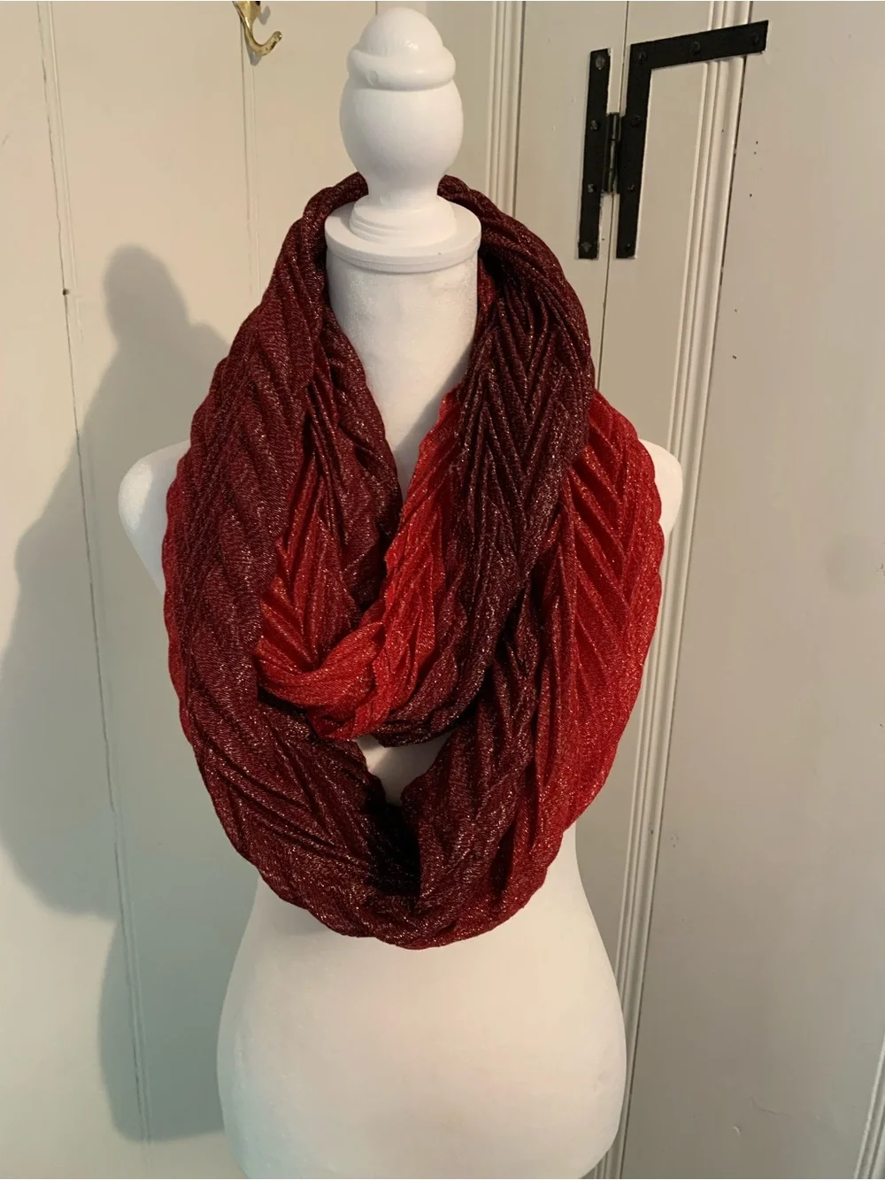 Sparkle Ombre Red Infinity Scarf - Women's Fashion Accessory
